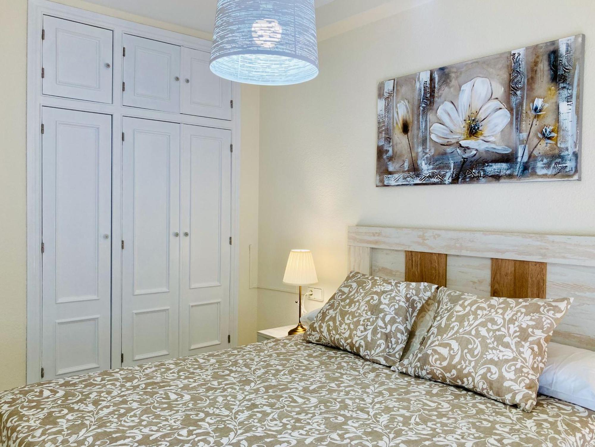 Alboran Costa Del Sol Apartment Estepona Bagian luar foto